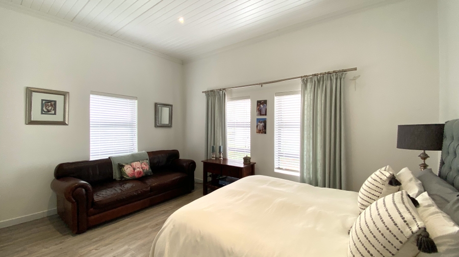 4 Bedroom Property for Sale in Dwarskersbos Western Cape